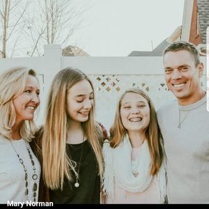 Meet your Posher, Sawyer